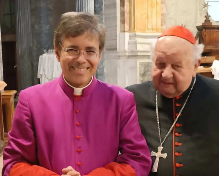 Santuario-dos-Santos-Martires-de-Cunhau-e-Uruacu-recebera-reliquia-do-sangue-de-Sao-Joao-Paulo-II-e1747675363739