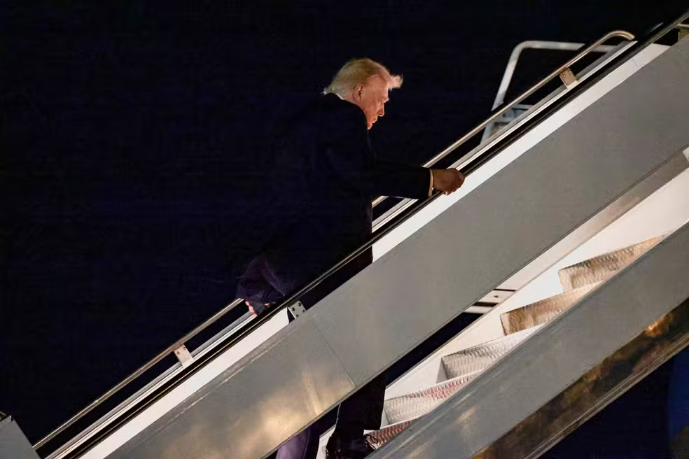2026-01-04t235023z-878458117-rc2nuia36kli-rtrmadp-3-usa-trump-1