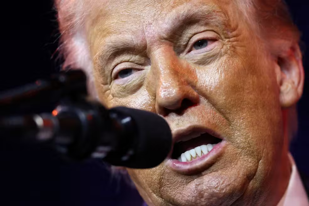 2026-01-06t163747z-842945477-rc2sviavrg4e-rtrmadp-3-usa-trump