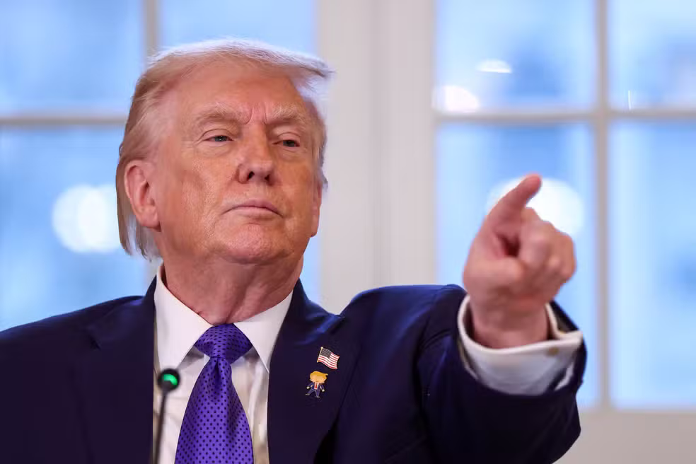 2026-01-09t210706z-1480491720-rc2xxialacxu-rtrmadp-3-usa-trump
