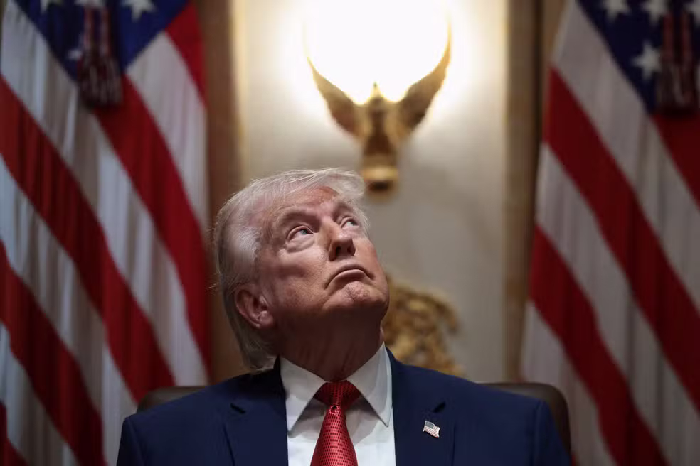 2026-03-26t151150z-2091084195-rc2fckagmbum-rtrmadp-3-usa-trump