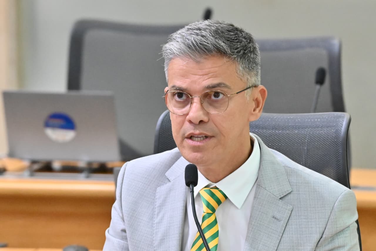 CORONEL-AZEVEDO